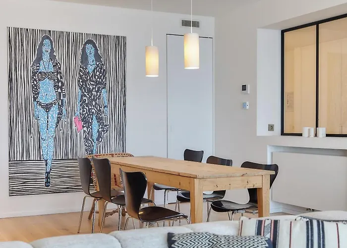 Lecomte - Stunning View Over Sea & 149